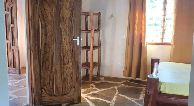 Cove House House 60 m2 Creekside Indian Ocean, Book Hotel Shimoni 