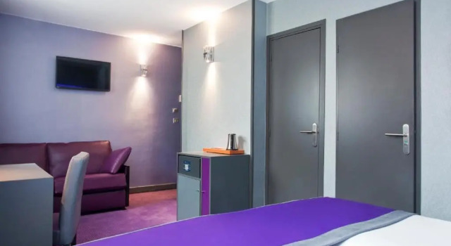 Семейный номер Standard Hotel des Savoies Lyon Perrache