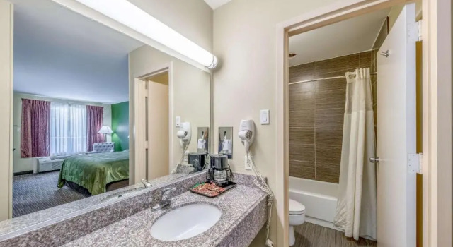 Номер Standard Quality Inn Gainesville