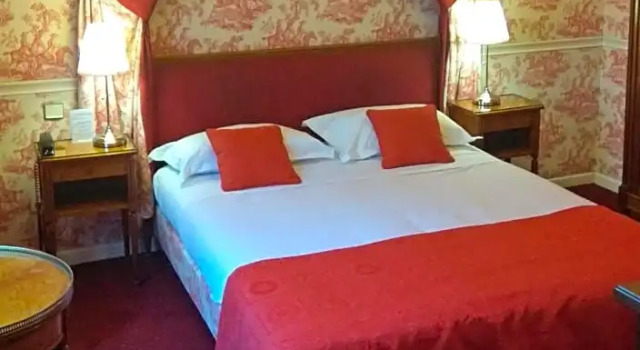 Одноместный номер Standard Grand Hotel Des Templiers, Pool & Sauna