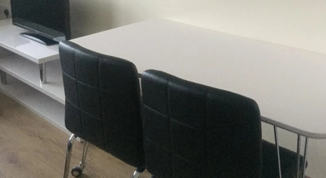 Max Estates Parallel House Serviced Apartments Slough, Varaa Huoneisto Asunnot kohteessa Merseyside, Huoneisto