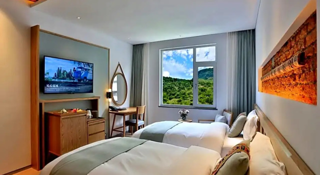 Двухместный номер Standard с видом на горы SuoXiShanJu Light Luxury Resort Hotel