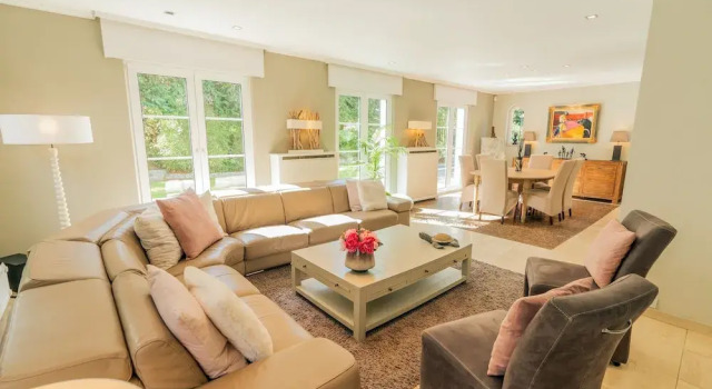 Waterloo Garden residence, Rezervovat Rekreační dům Chaty v Wallonia, Chalupa