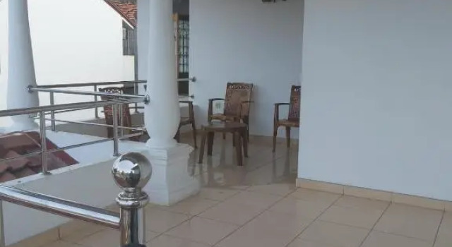 3 bed 3 bath Entire luxury house in Negombo