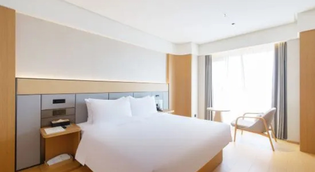 Люкс JI Hotel (Qingyang Huifeng Shang Yuan)