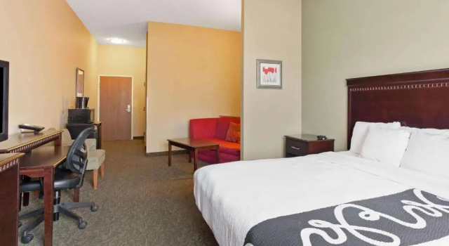 Люкс Garner Hotel Doswell Southeast by IHG