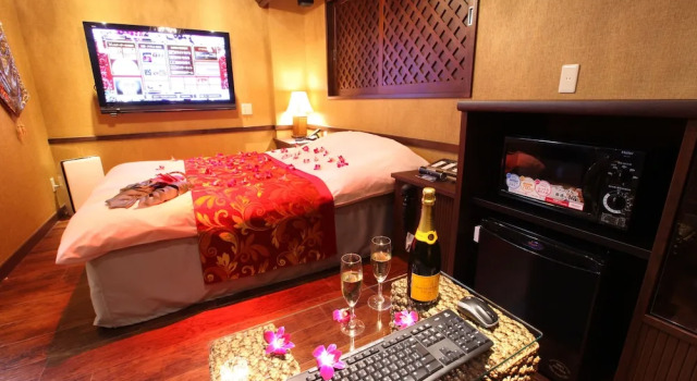 Lusso Croce Urban Resort, Забронировать Курортный отель Отели Иокогамы 3 звезды, рядом с Yokohama City Air Terminal, 3*