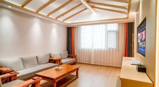 Люкс Business Aizunke Chain Boutique Hotel (Qingzhou Old Town)