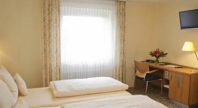 Hotel Seehof Haltern am See, Забронировать Отель Хальтерн Северный Рейн-Вестфалия