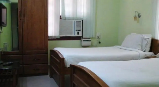 Sri Vari Grand, Забронировать Отель Отели штата Тамилнада с завтраком, Завтраки