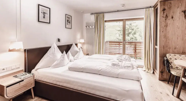 Семейный люкс с 2 комнатами с балконом Hotel Goldener Berg