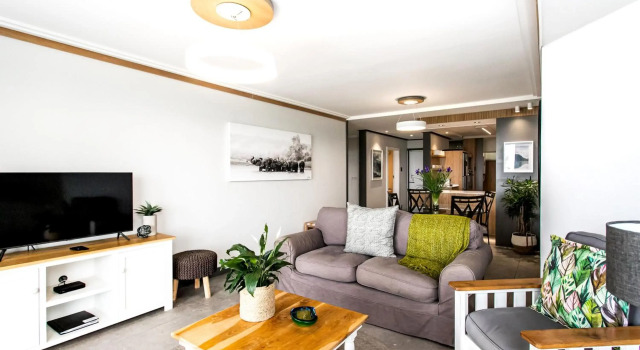 Bayview 104