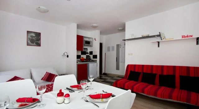 Апартаменты Villa Yvonne
