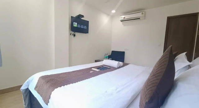 Mauryan Elite Hotel @ Devli Khanpur