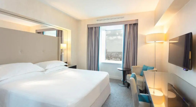 Двухместный номер Premium с видом на город Sheraton Bucharest Hotel