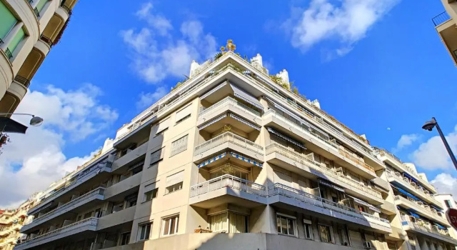 Nestor&Jeeves - BEETHOVEN - Central - Residential area