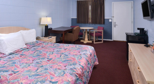 Двухместный номер Standard Americas Best Value Inn & Suites Branson - Near the Strip