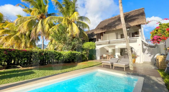 Вилла Villa Caro's Beachfront