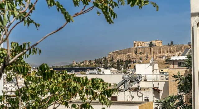 Sunny 3bd Cozy Flat Spectacular Acropolis View, Забронировать Апартаменты/квартира Отели Афины с парковкой, рядом с Здание греческого парламента, Парковка