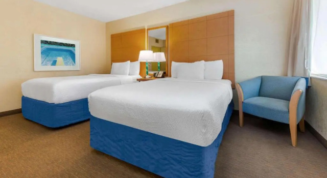 Номер Deluxe La Quinta Inn by Wyndham Ft. Lauderdale Northeast