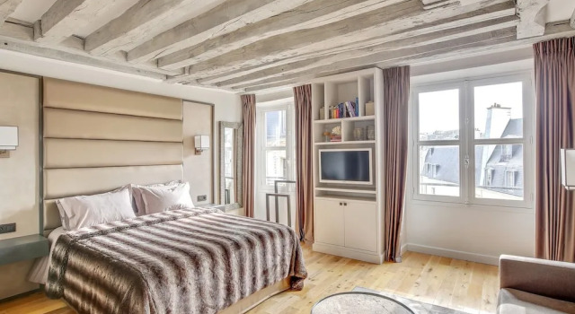 Rue du Louvre - Luxury apartment, Забронировать Апартаменты/квартира Отели 1-й округ: Лувр - Париж с парковкой, Парковка