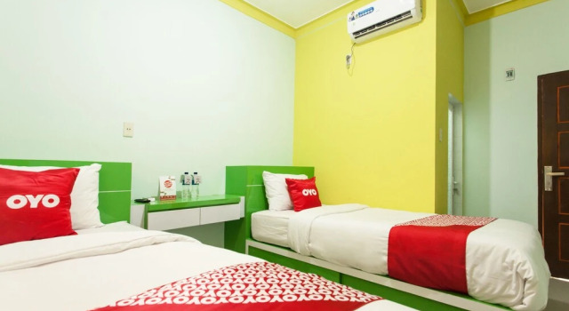 Dinda Residence by OYO Rooms, Book Hotel Hotels in Sumatra with Breakfast, Breakfasts
