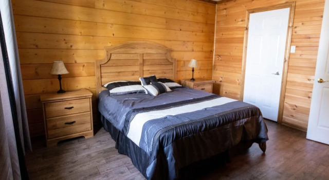 Номер Deluxe Chalets et Spa Lac Saint-Jean