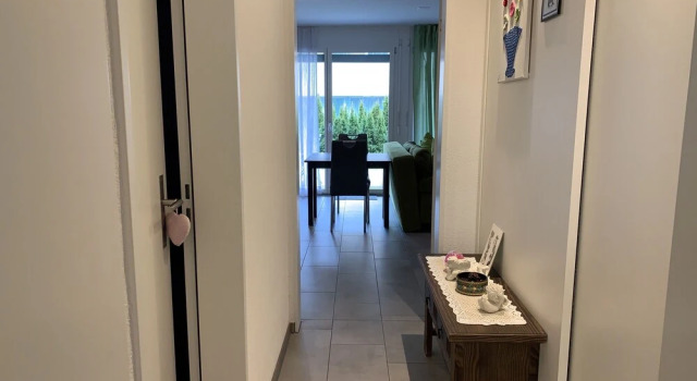 Casita do Lago - Modern Apartment, Забронировать Апартаменты/квартира Лайссиген Lake Thun