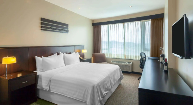 Двухместный номер Standard Wyndham Garden Guayaquil