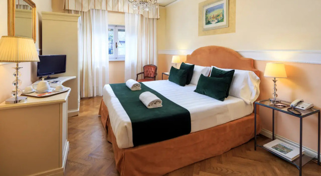 Номер Comfort Hotel Villa Carlotta