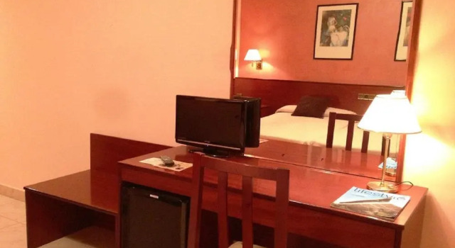 Номер Standard Hotel La Seu