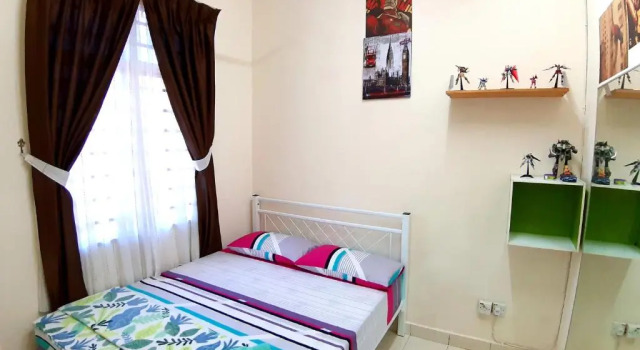 Коттедж E&A Homestay KLIA - 4R 3B - Wifi-Netflix