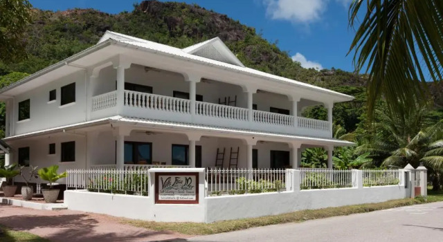 Villa Face Mer