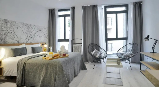 Студия Aspasios Atocha Apartments