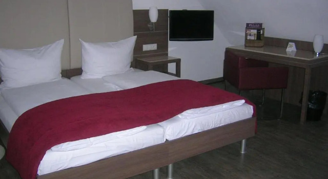 Номер Standard Hotel-Restaurant Pfälzer Hof