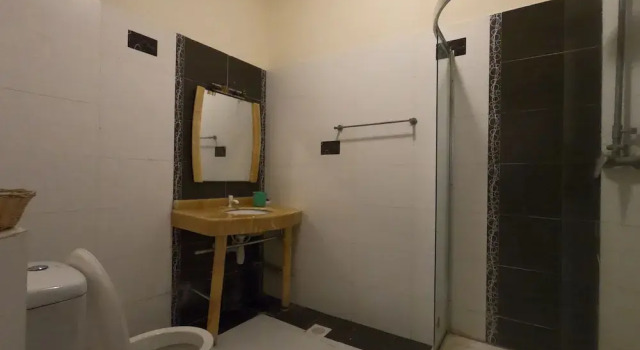 Апартаменты Deluxe Omega Beachfront Luxury Apartments