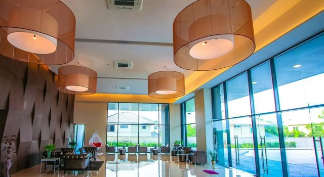 Kanyarat Lakeview Condominium by Wilai, Varaa Hotelli Hotellit North-Eastern Thailand pysäköinnillä, Pysäköinti