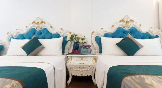 Двухместный семейный номер Standard с видом на город Royal Hotel Thanh Trì