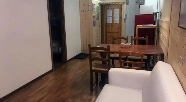 Апартаменты Economy House Cervinia Apartments