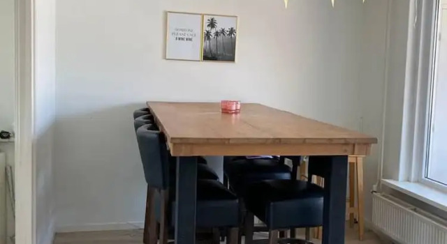Апартаменты Charming 2-bed Apartment inc Balcony in Maastricht