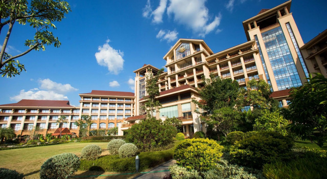 Landmark Mekong Riverside Hotel