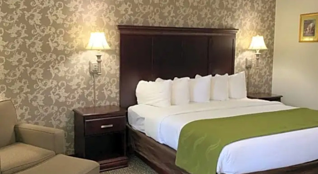 Люкс Quality Inn Eureka Springs South