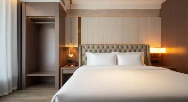 Люкс Premier Luxury Hotel ( Linyi Olympic Sports Center )
