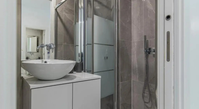 Апартаменты Renovated 3BR Apartment by Lisbon Heart