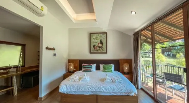 Двухместный номер Standard с балконом Tippaya Villa