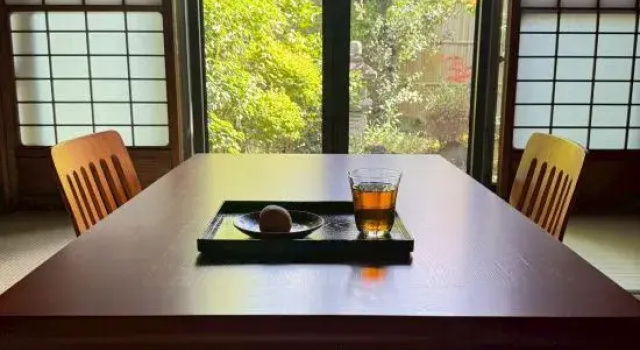 Zen Garden Kominka | Sleeps 8 | Parking | ITM Easy, Rezervovat Hotel Tojonaka Osaka Prefecture