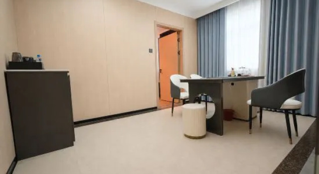 Люкс Tailin Business Hotel