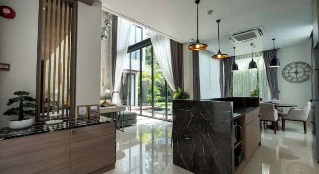 Panora Villa 8112 By Villacarte