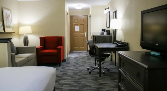 Двухместный люкс Country Inn & Suites by Radisson, Richmond West at I-64, VA