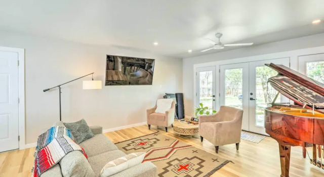 Idyllic Flagstaff Home: 3 Mi to Historic Downtown!, Забронировать Дом для отпуска Флагстафф Гранд-Каньон, рядом с Гольф-клуб Aspen Valley